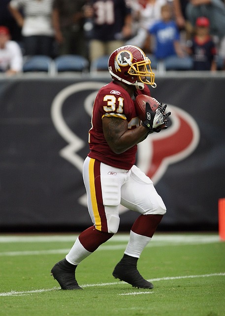 巴萨近16场15场失球，防线堪忧